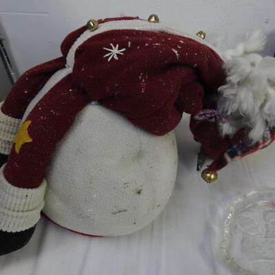 9 pc Christmas Decor: Stockings, 3 Mugs, Christmas Tree Candle