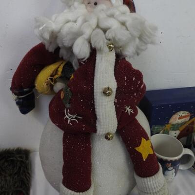 9 pc Christmas Decor: Stockings, 3 Mugs, Christmas Tree Candle