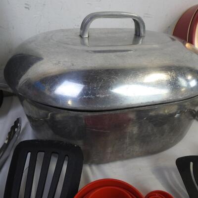 20+ Kitchen Lot: Magna Lite Metal Pot, Utensils, Knives, Measuring Cups