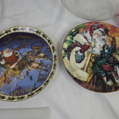 16 pc Christmas: 13" Tree Platter, Crystal Plates, Decorative Plates