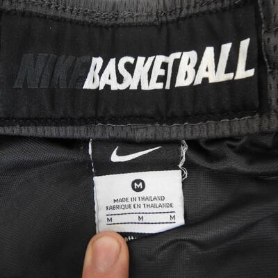 2 Pairs of Shorts and 2 Pairs of Pants, Nike, Eddie Bower, Kuhl