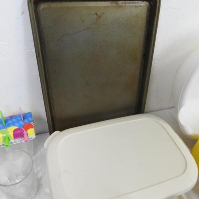 16 pc Kitchen: Yellow Divided Plates, Glass Cups, Popsicle Maker, Plastic Bowl
