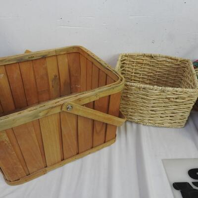 5 Baskets, Assorted Sizes, Wicker, Stick Basket, Woven