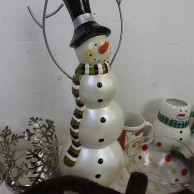 21 pc Christmas Decor: Ceramic Snowman, Santa Hats, Mini Lights, Mugs