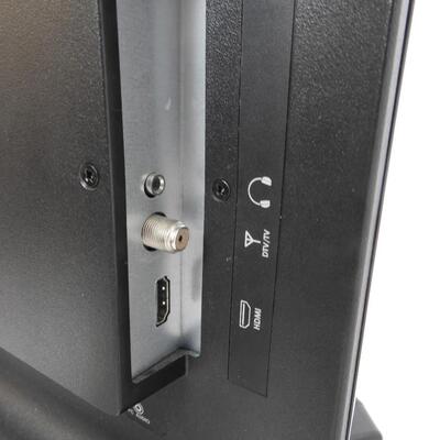18 Inch Element Television Set, TV Remote, USB, VGA and HDMI Inputs, Works