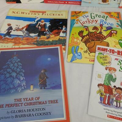 9 Thanksgiving and Christmas Books: The Christmas Ship to An Outlaw Thanksgiving