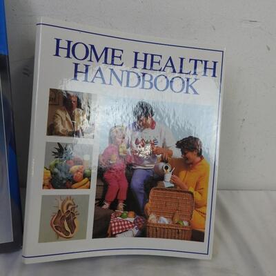 1999 New Atlas of Human Anatomy and Home Health Handbook