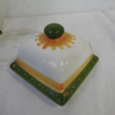 1 Square Glass Jar with Wood Lid, Ceramic Vase with Lid, Green/White with House