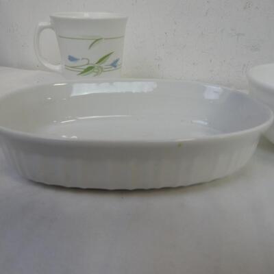 Correlle and Corning Dish Set: 2 Cups, 4 Big Plates, 5 Small Plates, Bowls, Lid