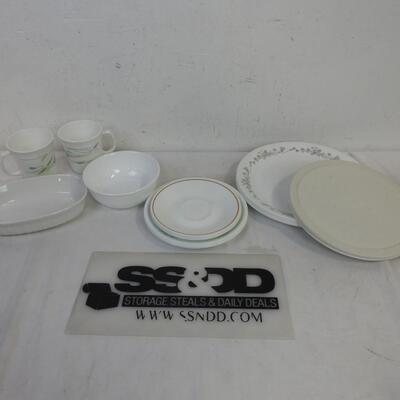 Correlle and Corning Dish Set: 2 Cups, 4 Big Plates, 5 Small Plates, Bowls, Lid