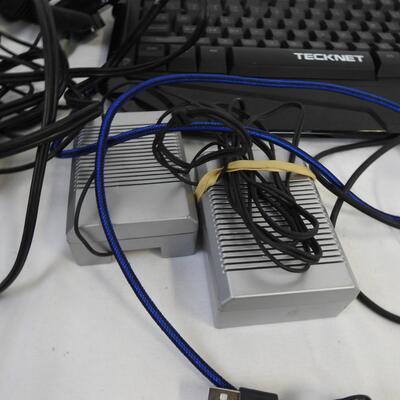 Computer Accessories: Mouse, Headset with Mic, Bluetooth Speaker, Keyboard