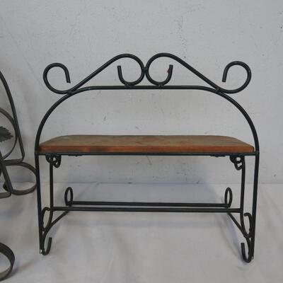 2 pc Metal Decor, Metal Shelf, Magazine Rack