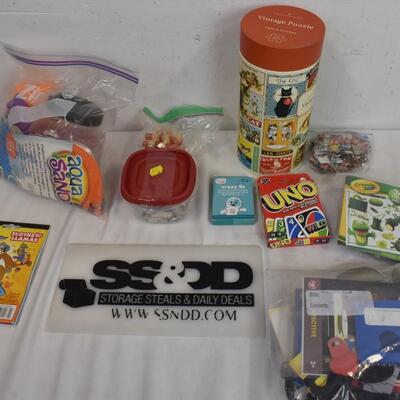 10 pc Puzzles & Games, Vintage Puzzle, Uno, Crazy 8s, Aqua Sand