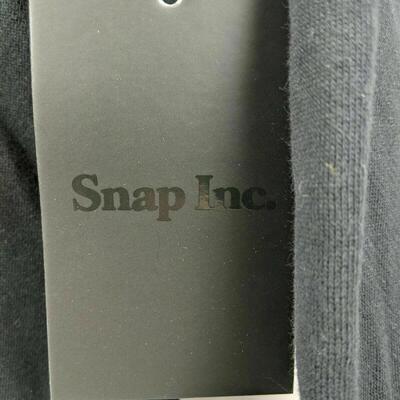 Snapchat Logo King by Snap Inc 2018 Embroidered Tiger Black Sweatshirt sz Large - New
