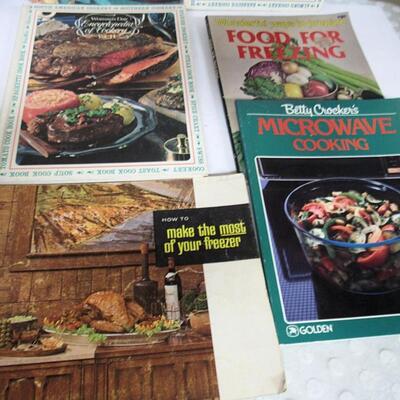 Lot of Vintage Cookbooks, Salads 1958, Women's Day 1966, More