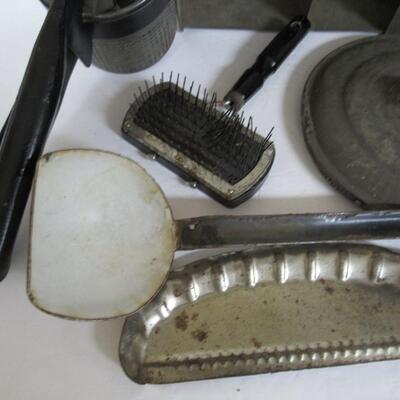 Lot of Vintage and Antique Tinware, Graniteware, More