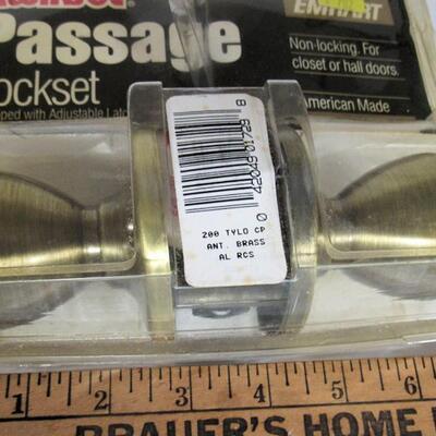 Older Unused Kwikset Passage Lockset