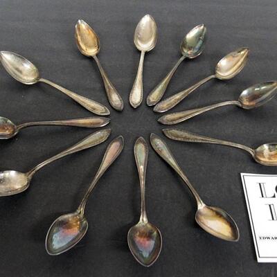 Matching Set of 12 Vintage Community Plate Spoons