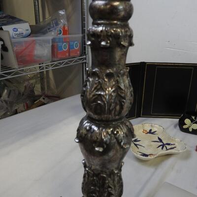 10 pc Home Decor: 3 Holographic Pics ,Elephant Base Candle Holder, 3 fold frame