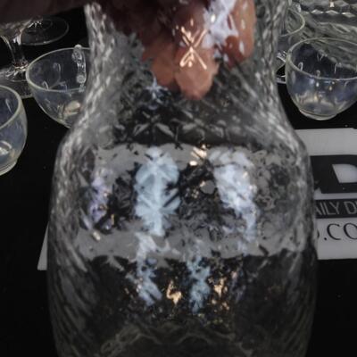 14 pc Crystal.  8 cups, 2 serving plates, 1 Pitcher and 3 wine glasses