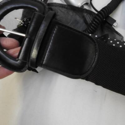 20+ pc Personal Care & Accessories: Hangers, purses, phone covers, mirror, belts