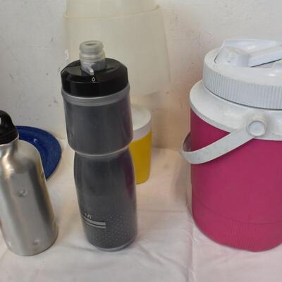 8 pc Outdoor Lot: Ozark Trail Bag, Water Bottles, Lamp