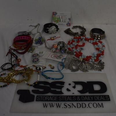Large lot Kitsch/Unique Costume Jewelry: Beads, bracelets, necklaces, ring w/purple stone
