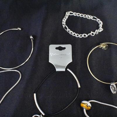 13 pc Costume Jewelry Items Various Charm Bracelets/Necklaces + Other Unique Pieces, Gold & Silver Toned