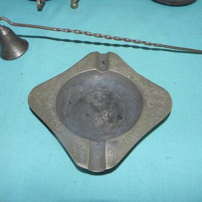 LOT 57  BRASS ITEMS
