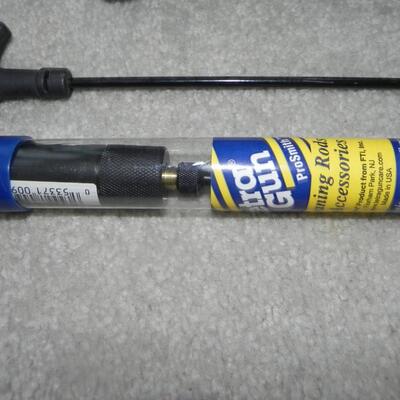 LOT 119  VINTAGE TOOLS AND GUN CLEANING