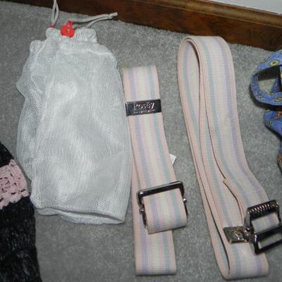 LOT 145 GARMENT RACK AND MORE