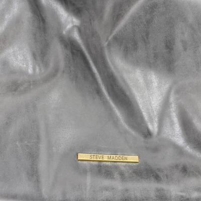 4 Womens Purses: Jessica Simpson, Steve Madden. Black & Brown