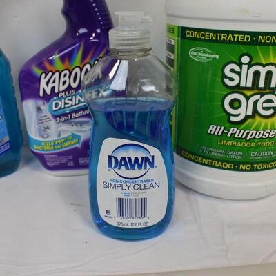 6 pc Cleaning Supplies, Window Cleaner, Toilet Cleaner, Cleaning Vinegar, etc