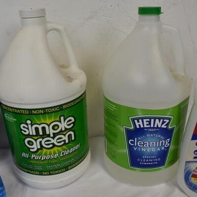 6 pc Cleaning Supplies, Window Cleaner, Toilet Cleaner, Cleaning Vinegar, etc