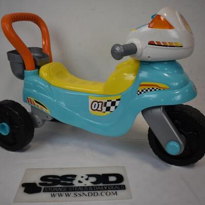 VTech Ride On 3 Wheel Motorcycle Toy. Electronics features do not work