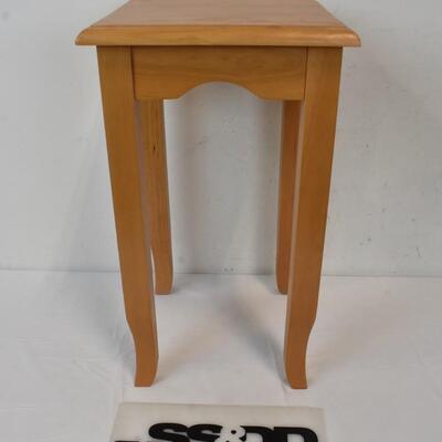 Light Brown Wooden End Table, Plant Stand 21"x12"x12"