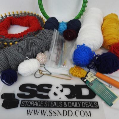 Craft Lot: Yarn, Round Knitting Looms, Hook, Crochet Hooks, Needles