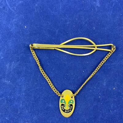 Vintage Boy Scouts of America tie tack BSA