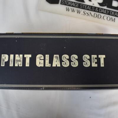 4 Pint Glasses Set, Beard Styles - New