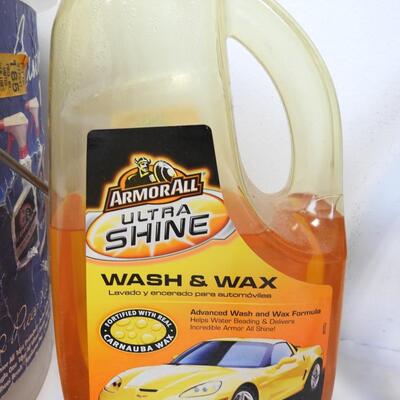 13 pc Car Accessory & Wash Items: Steering Wheel, Drive Belt, Wash & Wax Soap