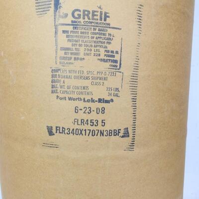 34 Gallon Drum with Locking Lid 17" Round  35" deep Great for storing quilts,