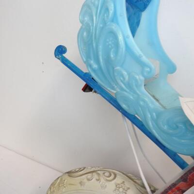 12" Wheel Kid Bike with Frozen Decals.  Rider Height: 2'0"-3' 2" Good Condition