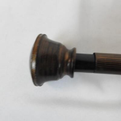 Curtain Rod, Redi Shade Window Shade, Wall Border;
