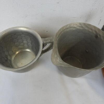 6 Wooden Bowls, 2 Pieces of Hammered Aluminum
