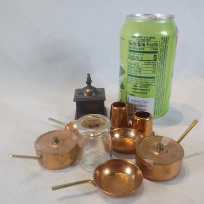 Miniature Kitchen Ware