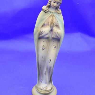 Praying Lady