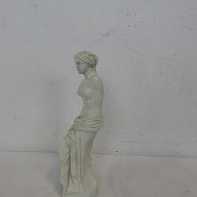 Venus De Milo/Aphrodite 9" Plaster & Paint Statuette