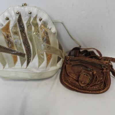 Purses: 2 Black, 1 Brown, 1 Multi-Colored, Wallets: Brown & Paisley