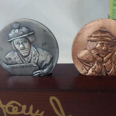 Emmett Kelly, Jr. Collector Coins