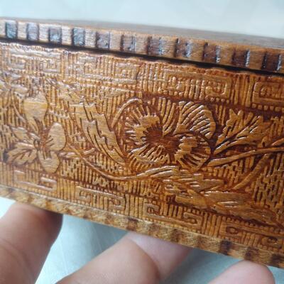 Victorian Hanki Box